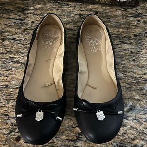 💕🌸🌺beautiful black sneakers